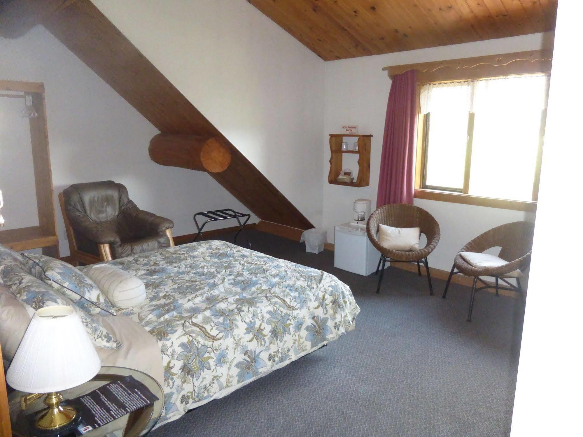 Nakiska Ranch Villa Clearwater Eksteriør bilde